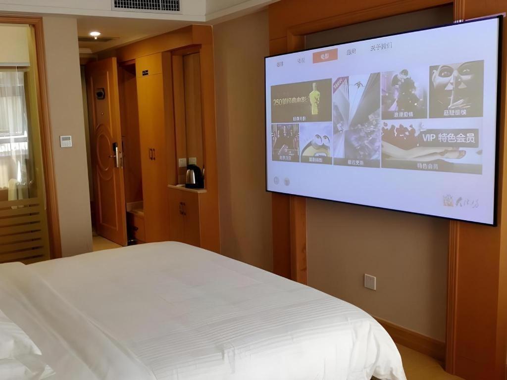 Greentree Inn Shenzhen Dongmen Business Hotel Exterior photo